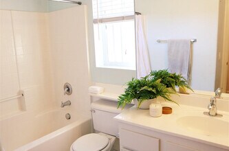 2744 Crown Ridge Rd in Chula Vista, CA - Building Photo - Building Photo