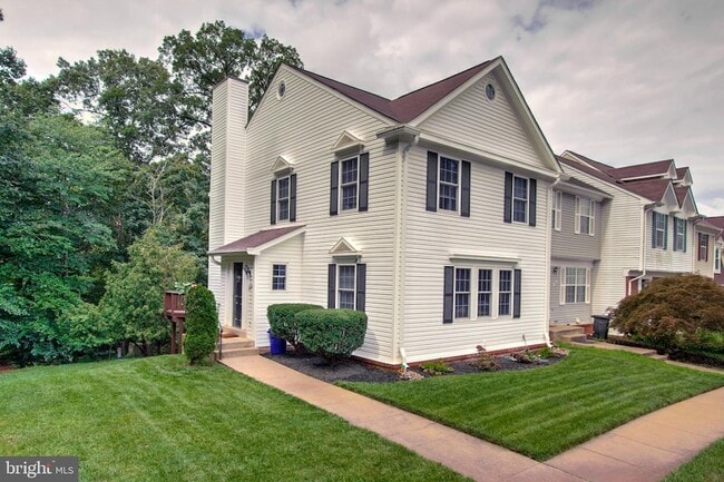 200 Sulgrave Ct in Sterling, VA - Building Photo - Building Photo