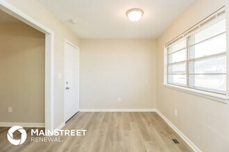 1512 Vine St in Norman, OK - Foto de edificio - Building Photo