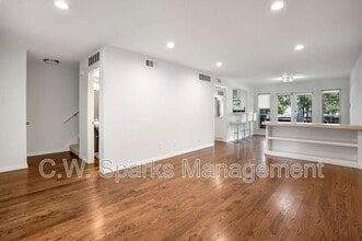 7615 Woodthrush Dr in Dallas, TX - Building Photo - Building Photo