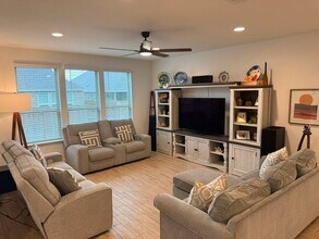 814 Pamplona Ln in New Braunfels, TX - Building Photo - Building Photo