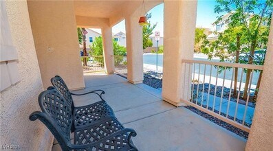 8923 Deep Ridge Ct in Las Vegas, NV - Building Photo - Building Photo