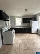 115 End Ave in Newark, NJ - Building Photo - Building Photo