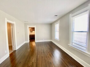 1207 E Kane Pl in Milwaukee, WI - Building Photo - Building Photo