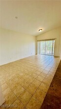 4299 Bellasol Cir in Ft. Myers, FL - Building Photo - Building Photo