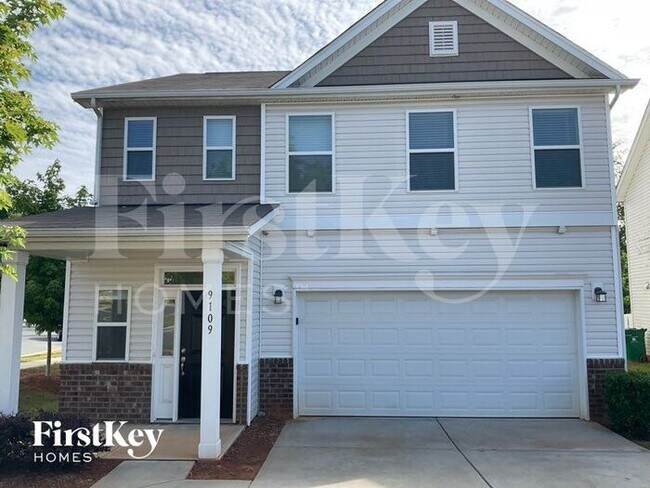 property at 9109 Marion Oaks Dr