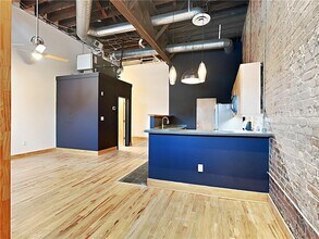 267 Peters St SW in Atlanta, GA - Building Photo - Building Photo