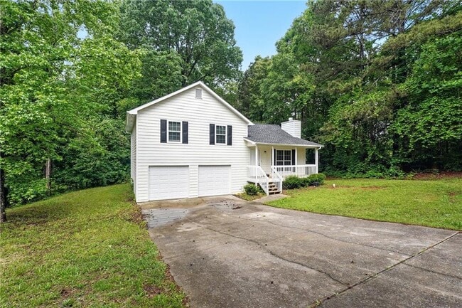 658 Clyde Cole Rd in Dallas, GA - Building Photo - Building Photo
