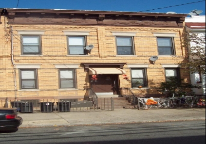 6435 Cooper Ave in Glendale, NY - Building Photo