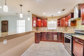 810 Townley St in Channelview, TX - Building Photo - Building Photo