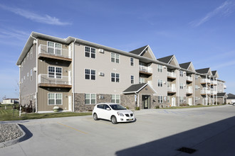 Creekside I in Fargo, ND - Building Photo - Building Photo