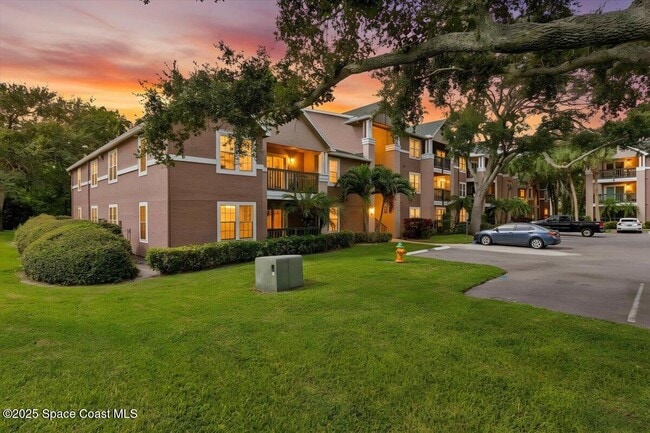 property at 7667 N Wickham Rd