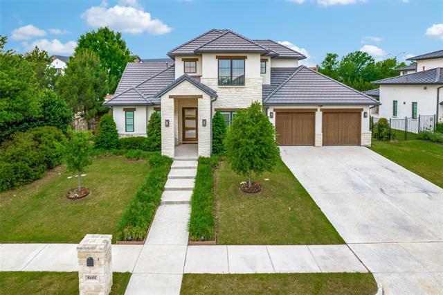 8601 Colina Terrace in Benbrook, TX - Foto de edificio - Building Photo