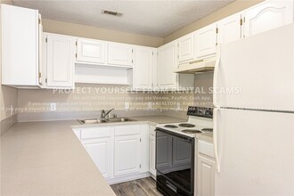 3031 W Essex Dr in Fayetteville, AR - Building Photo - Building Photo