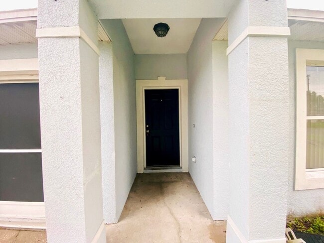 502 Albatross Dr in Kissimmee, FL - Building Photo - Building Photo