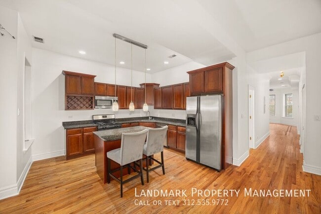 4856 S Prairie Ave in Chicago, IL - Building Photo - Building Photo