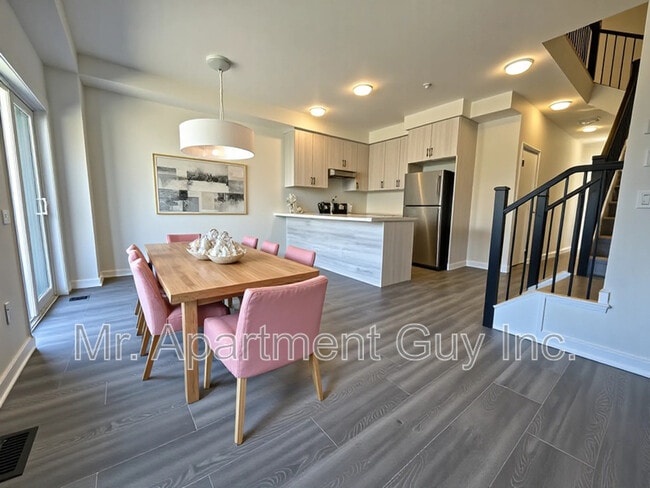 property at 44 Radium Cmn