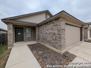 3526 Angus Crossing in San Antonio, TX - Building Photo - Building Photo