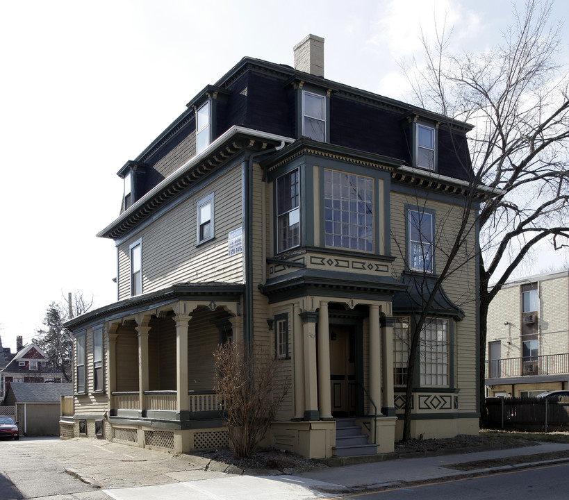 407 Angell St in Providence, RI - Foto de edificio