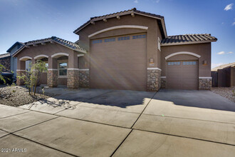 24248 N 170th Ave in Surprise, AZ - Building Photo - Building Photo