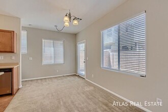 8920 Topaz Springs Ct in Las Vegas, NV - Building Photo - Building Photo