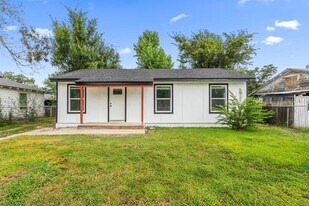 8217 Goldfield Dr in Dallas, TX - Building Photo