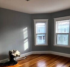 25 Howes St in Boston, MA - Building Photo - Building Photo