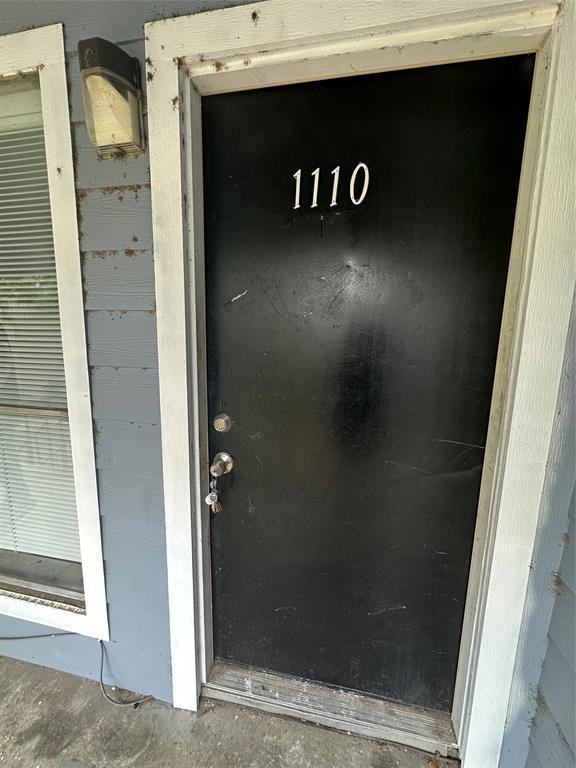 5625 Antoine Dr, Unit 1110 in Houston, TX - Building Photo - Building Photo