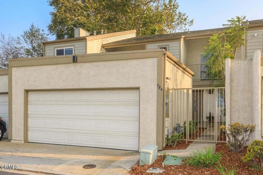 784 Seawind Way in Port Hueneme, CA - Building Photo