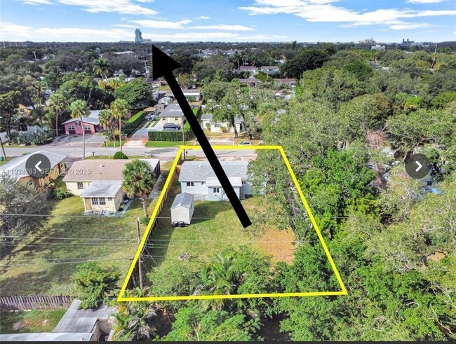 4960 SW 28th Terrace in Fort Lauderdale, FL - Building Photo - Building Photo