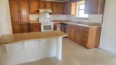 339 County Rd 45900 in Detroit, TX - Building Photo - Building Photo