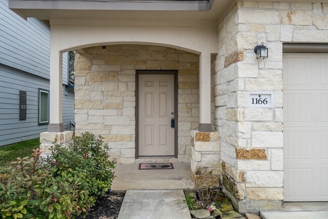 1166 Magnolia Branch Ln