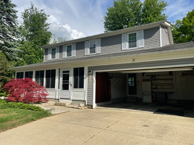 property at 3211 Creston Ct