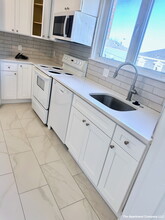74 Walnut St, Unit 5 in Somerville, MA - Building Photo - Building Photo