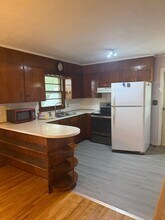 1101 Roundtree Dr in Bedford, VA - Building Photo - Building Photo