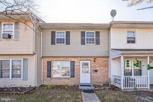 29 Maureen Ct in Sicklerville, NJ - Building Photo