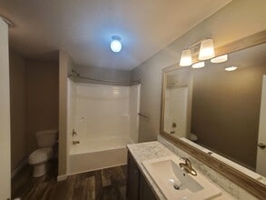 15 Starling Hill Dr in Orion Township, MI - Building Photo - Building Photo