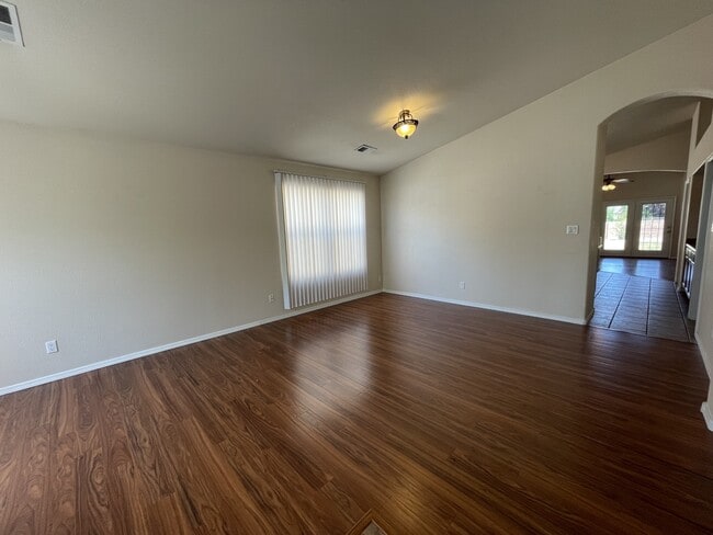 10011 Calle Chulita NW in Albuquerque, NM - Building Photo - Building Photo