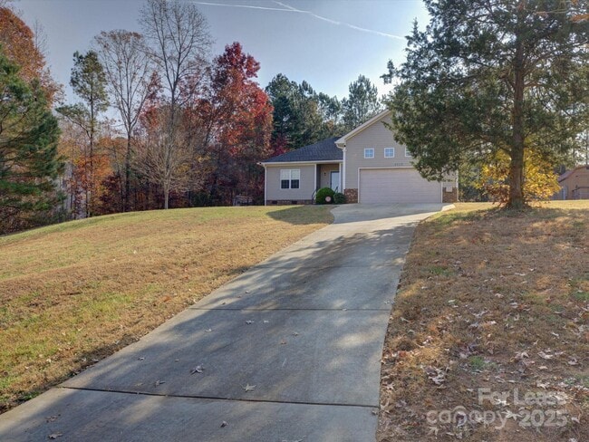 4405 Sugar Cane Ct in Waxhaw, NC - Building Photo - Building Photo