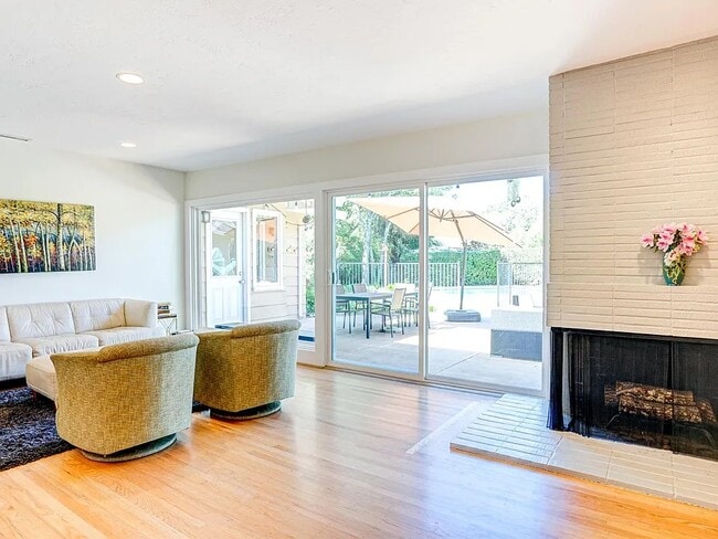 property at 1415 Butterfield Rd