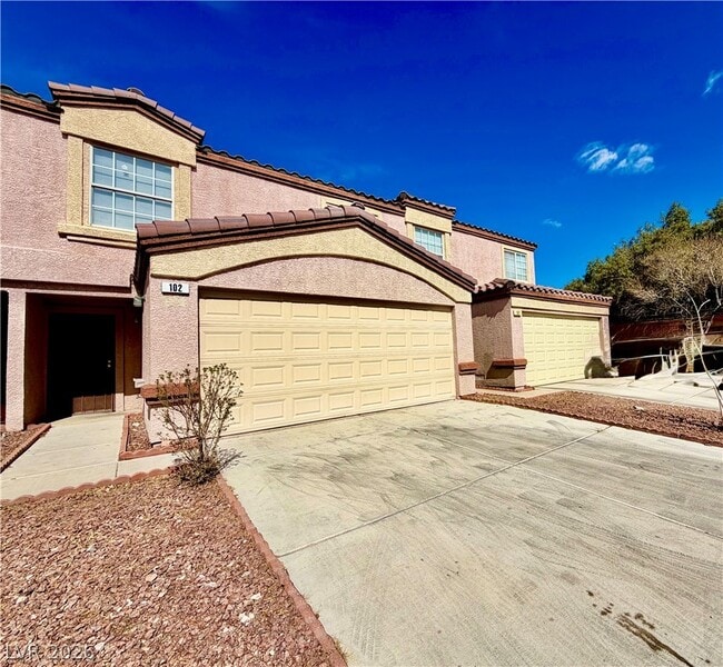 2500 Sierra Bello Ave