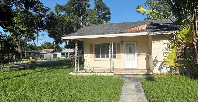 property at 1204 Bay St