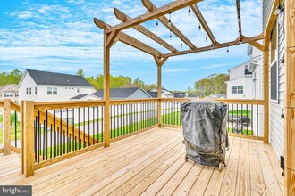 41530 Fairwood Ct in Leonardtown, MD - Building Photo - Building Photo