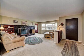 3411 W Hillcrest Dr in Boise, ID - Building Photo - Building Photo