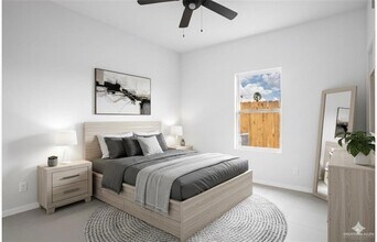 608 N Alexandrite Ave, Unit 1 in Edinburg, TX - Foto de edificio - Building Photo