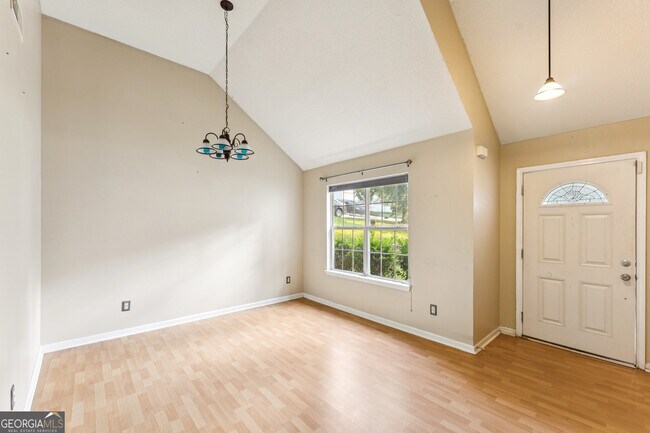 2945 Highland Hill Pkwy in Douglasville, GA - Building Photo - Building Photo