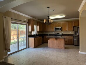 2810 Orly Ct in Lincoln, CA - Building Photo - Building Photo