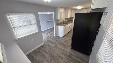 2021 Pleasure Dr in Holiday, FL - Building Photo - Building Photo