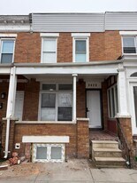 3325 E Monument St in Baltimore, MD - Building Photo