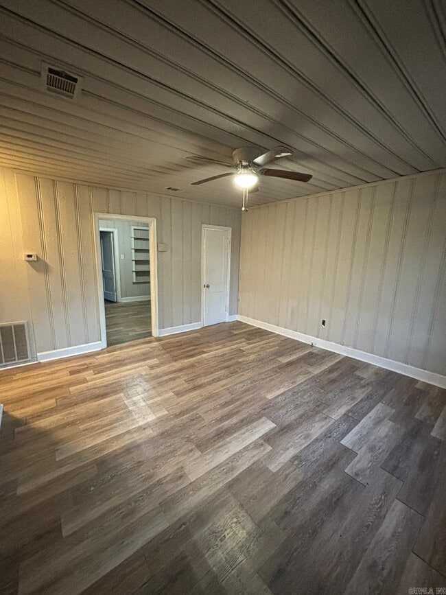 property at 124 College Park Cir